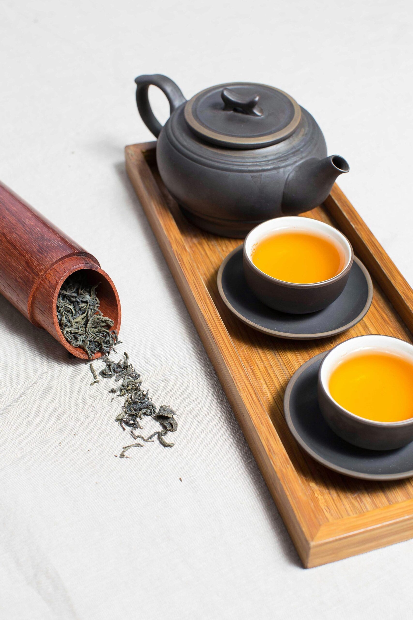 ochil-hills-herbal-tea-and-pot