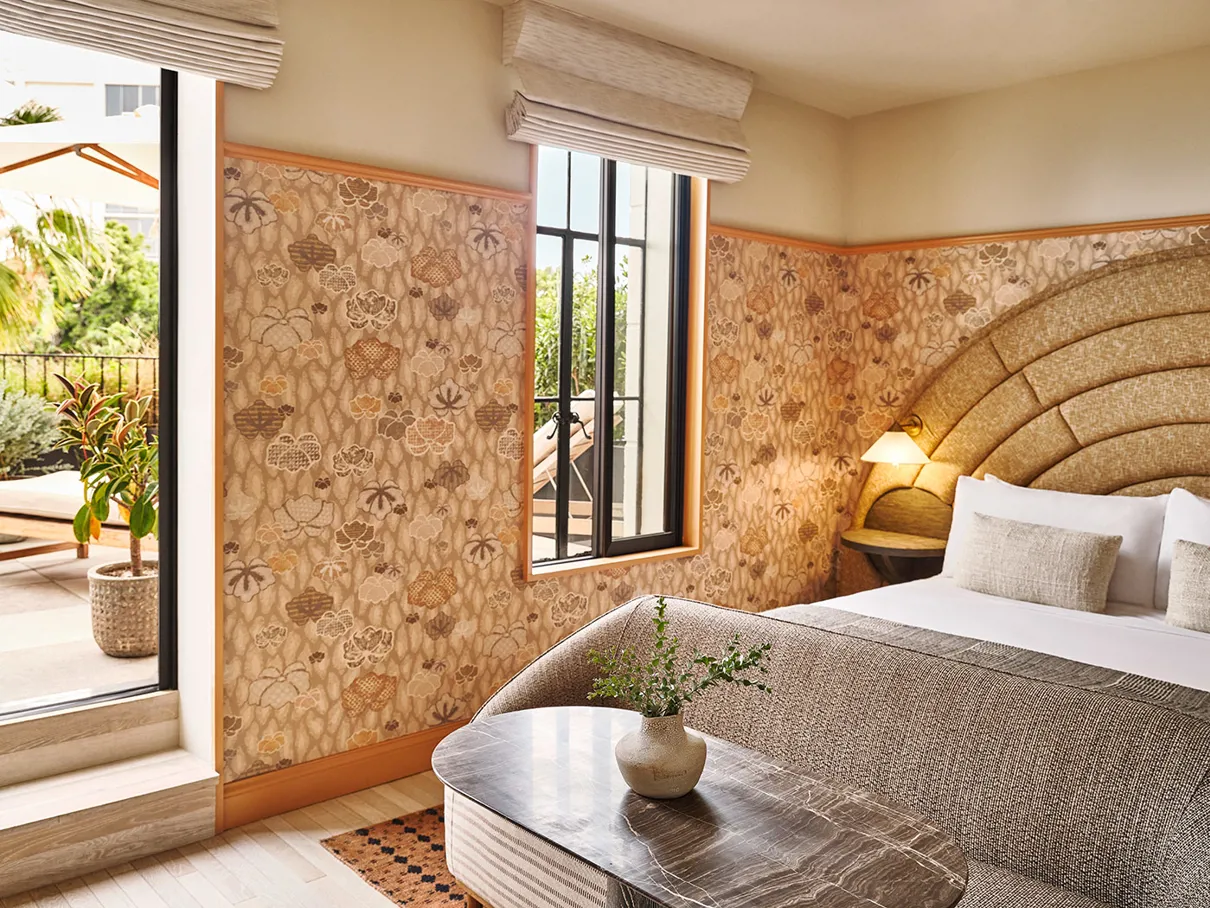santa-monica-proper-hotel-landmark-garden-terrace-r-01